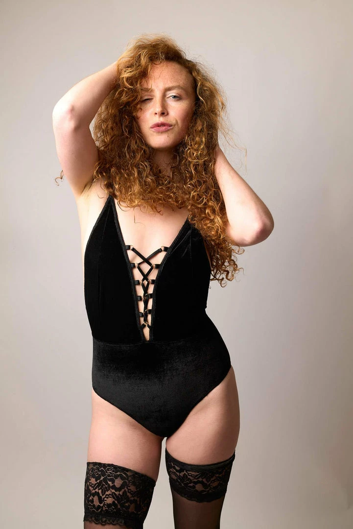 Brand new π Colette & Sebastian Monique Velvet Bodysuit β¨ 3 Colette & Sebastian Monique Velvet Bodysuit