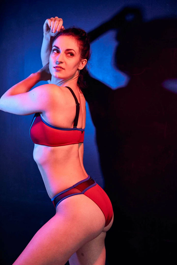 New π Mila Krasna Zarja Criss-Cross Set π₯ 10 Mila Krasna Zarja Criss-Cross Set