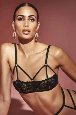 Bracli London Leavers Lace Strappy Bra