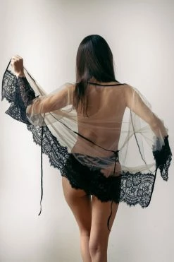 Colette & Sebastian Malia Lace Robe