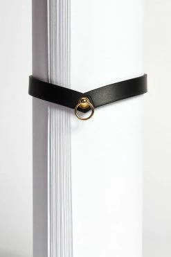 Domestique O-Ring Leather Choker Toys & Accessories