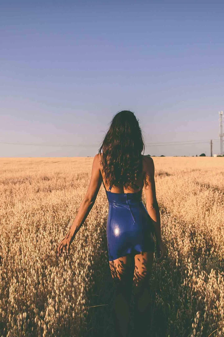 Brand new π― Elissa Poppy Royalblue Navy Latex Mini π Dress 𧨠5 Elissa Poppy Royalblue Navy Latex Mini Dress