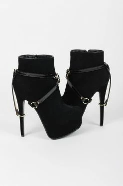 Fräulein Kink Jet Heel Restraints